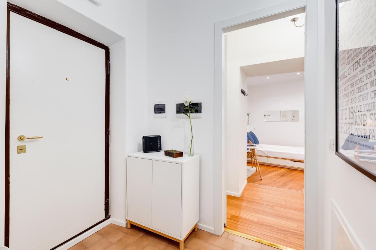 Apartment Lovely And Modern Nest Near The Colosseum Rome